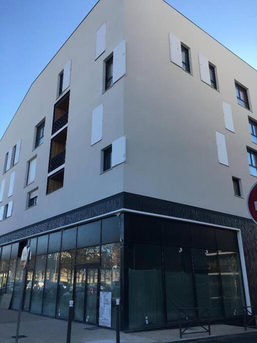 Paris- Disney - Parking Prive !Pkn! Torcy  Exterior photo